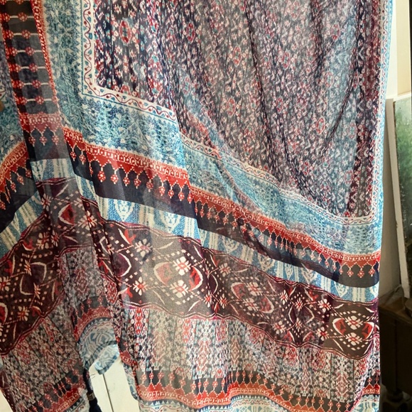 Kimono with pizazz! - Picture 5 of 7